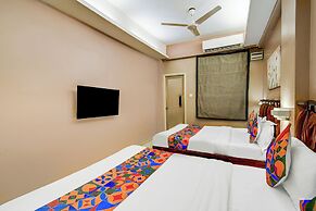 Fabhotel Arastu Plaza