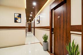 Fabhotel Arastu Plaza