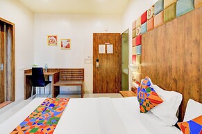 Fabhotel Arastu Plaza
