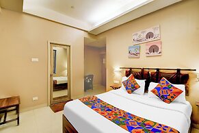 Fabhotel Arastu Plaza