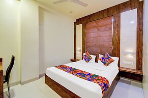 Fabhotel Arastu Plaza