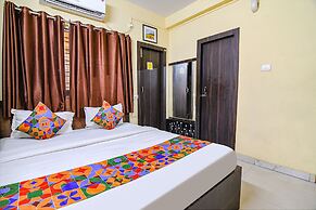 Fabhotel Eco Inn