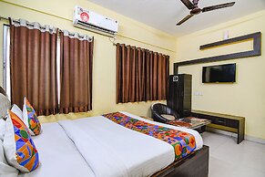 Fabhotel Eco Inn