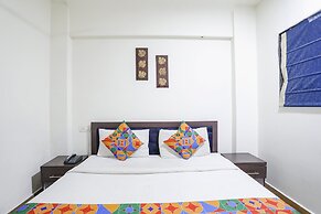 Fabhotel Leo