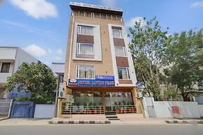 FabHotel Lotus Blue