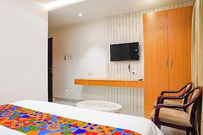 FabHotel Lotus Blue