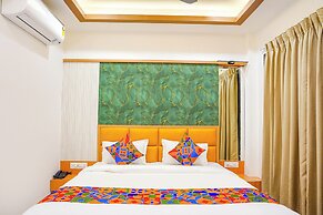 FabHotel Lotus Blue