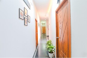 Fabhotel Vrj Residency