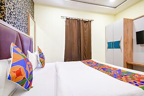 Fabhotel Ss Blue