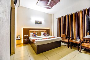 Fabhotel G-5 Villa