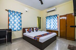 Fabhotel Vicky