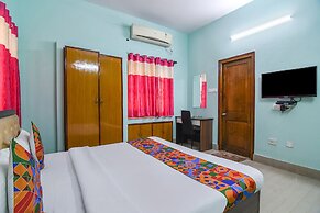 Fabhotel Vicky