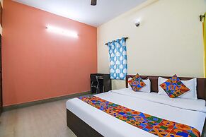 Fabhotel Vicky