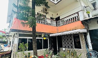 Fabhotel Prince