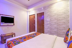 FabHotel Srideep