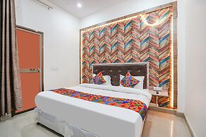Fabhotel Siya Bihari