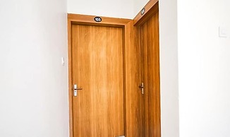 FabHotel Shree Nakoda Paradise