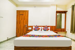 FabHotel Shree Nakoda Paradise