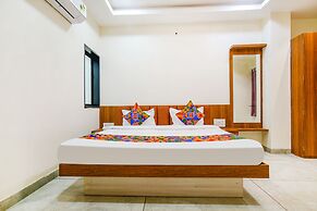 FabHotel Shree Nakoda Paradise