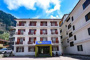 Fabhotel Chandra Palace