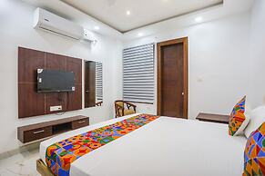 FabHotel JP Villa