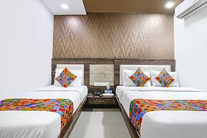 Fabhotel Royal City