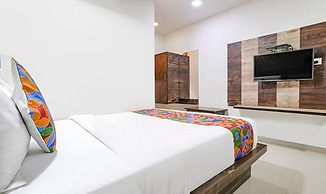 Fabhotel Royal City