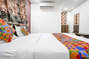 Fabhotel Royal City