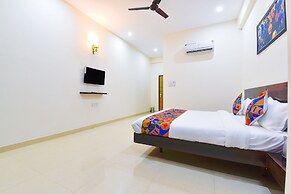 Fabhotel V Five