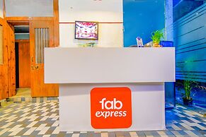 Fabexpress Regal