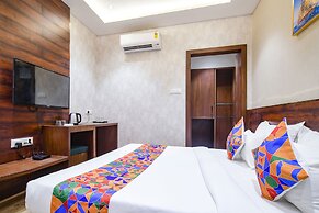 Fabhotel Awadhvue
