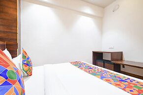 Fabhotel Awadhvue