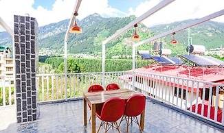 Fabhotel Outhills