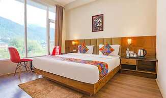 Fabhotel Outhills