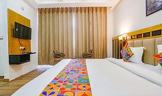 Fabhotel Outhills