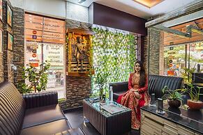 FabHotel Pavithraa Edition