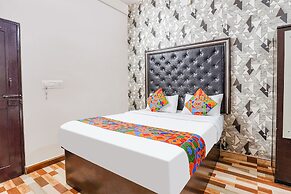 FabHotel Pavithraa Edition