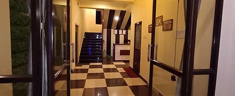 Fabhotel Ocean Bird