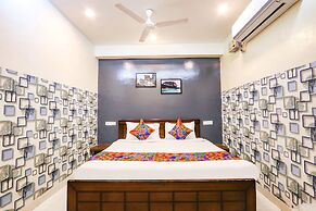 FabHotel Starhood