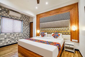 Fabhotel Chs