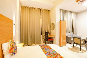 Fabhotel The Bell