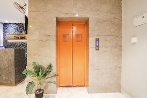 Fabhotel The Bell