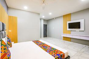 Fabhotel The Bell