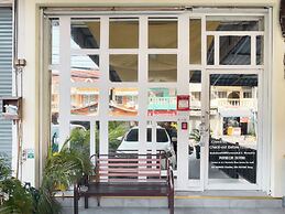 Transit Donmueang Airport Hostel