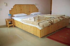 Goroomgo Chanderlata Cottage Naggar Kullu
