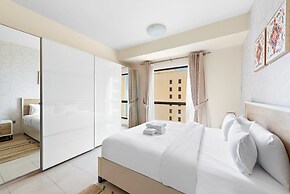 Stonetree - Spacious 2 BR - Near Beach