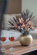 Anesis Suites