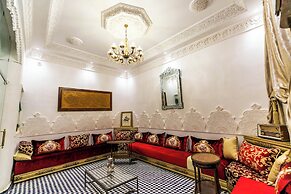 Palais Shazam & Spa