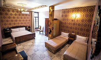Palais Shazam & Spa
