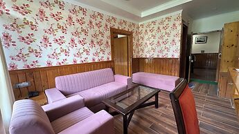 Hotel Wood Castle